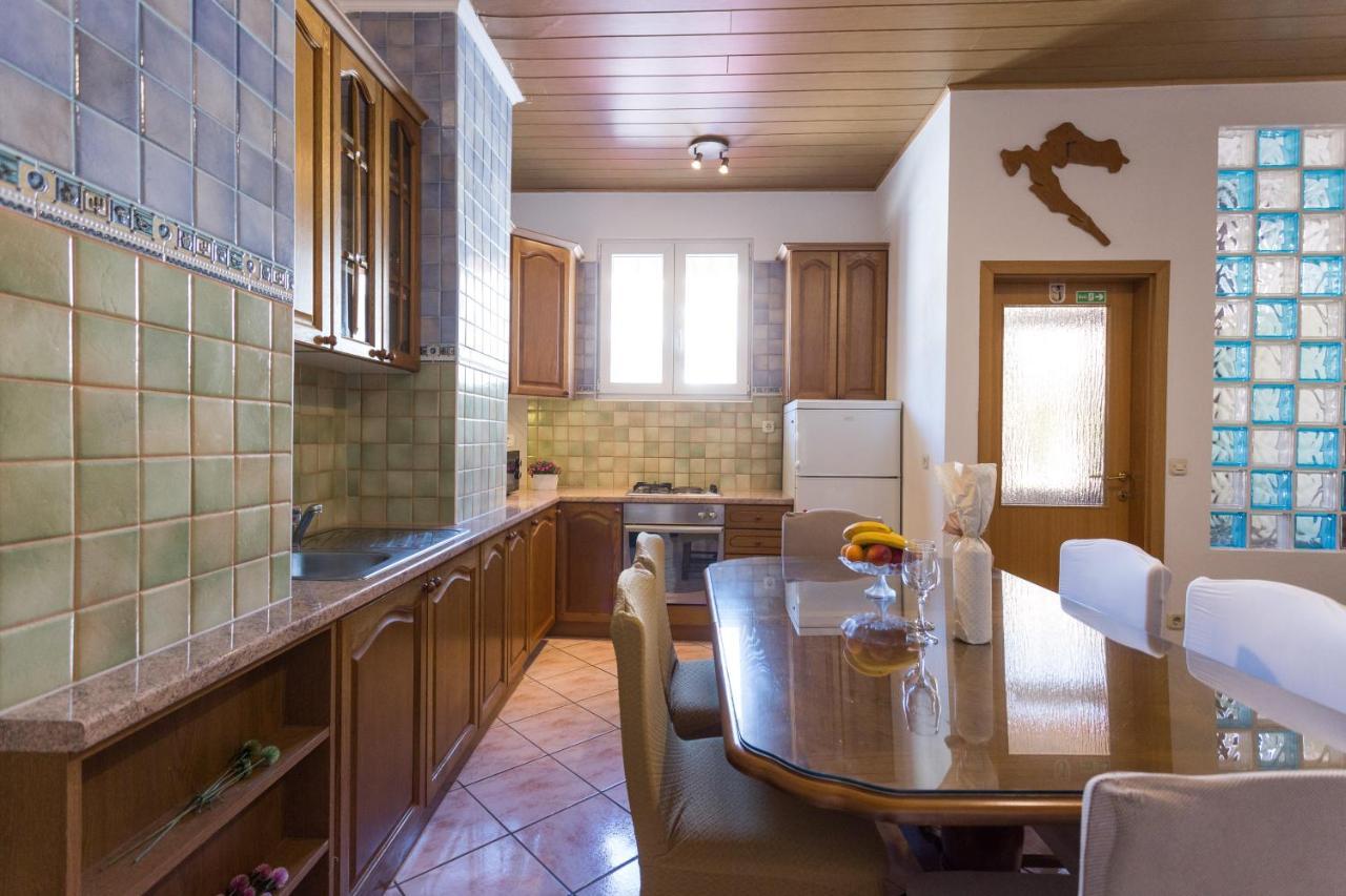 Apartman Ikar Podstrana Esterno foto