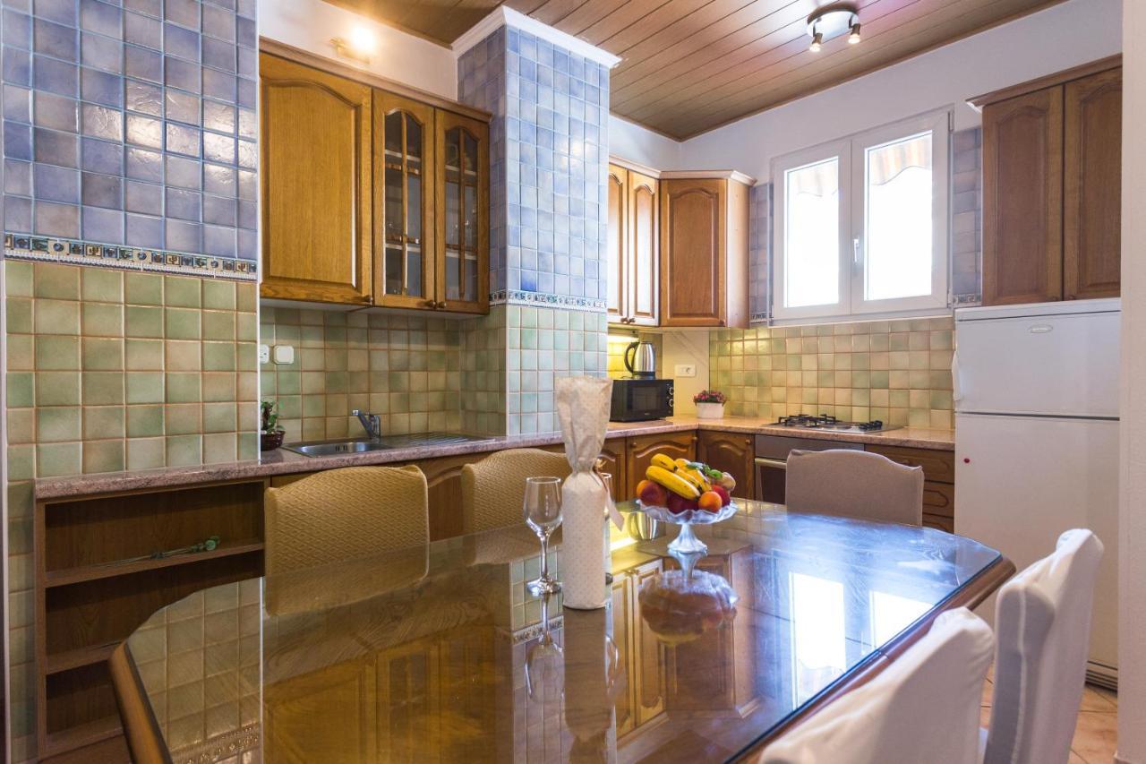 Apartman Ikar Podstrana Esterno foto
