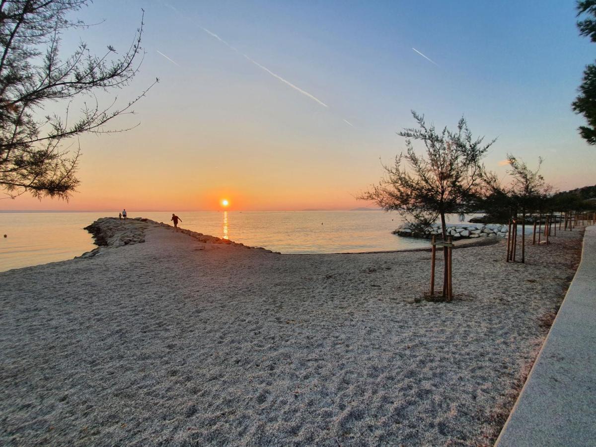 Apartman Ikar Podstrana Esterno foto